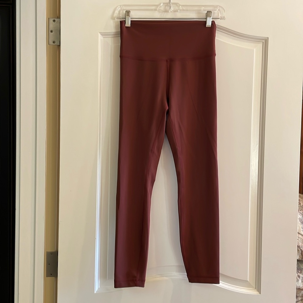 Lululemon Wunder Train leggings